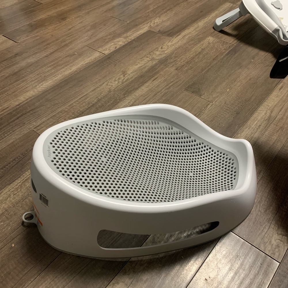 Baby items - Picture 2 of 3